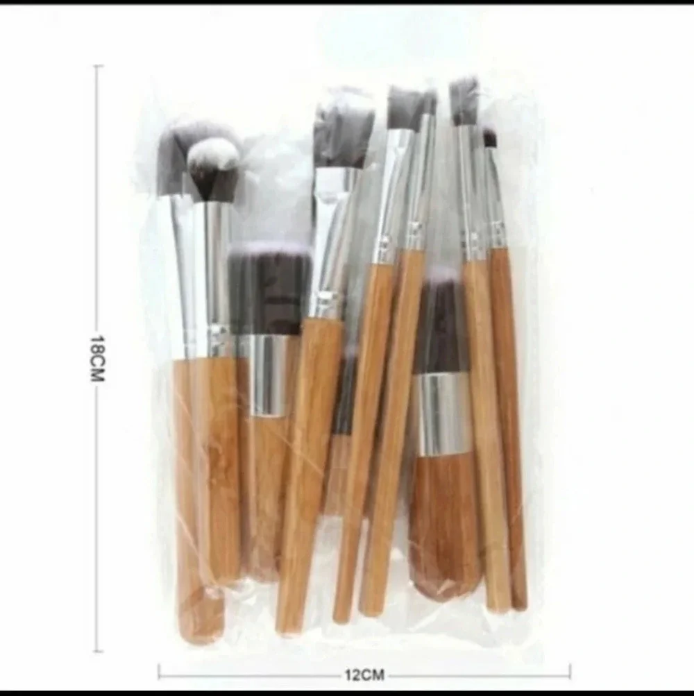 Bamboo Pro Makeup Brush Set with Bag & Free Gift